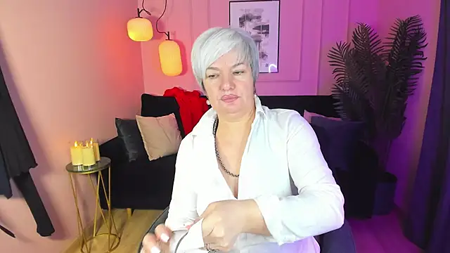 CarmenSoft online show from 02-22-25, 03:01