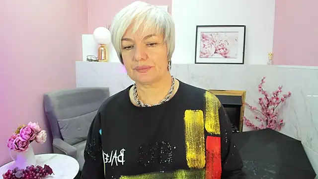 CarmenSoft online show from 10-26-25, 08:26