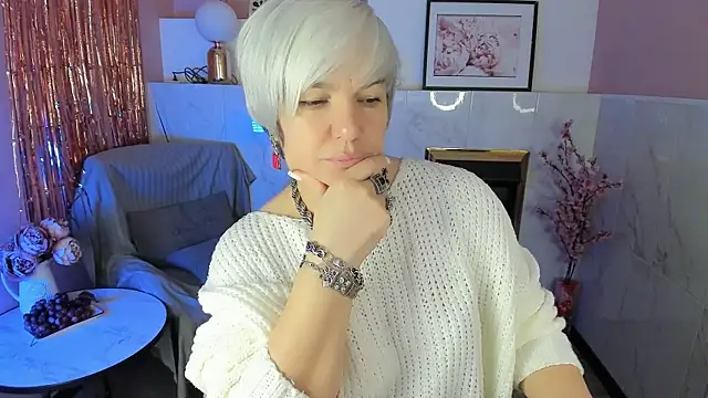 CarmenSoft online show from 01-10-26, 08:32