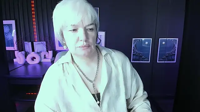 CarmenSoft online show from 07-17-26, 08:35