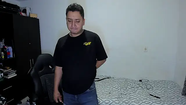 ares sexxx online show from 04-15-26, 09:27