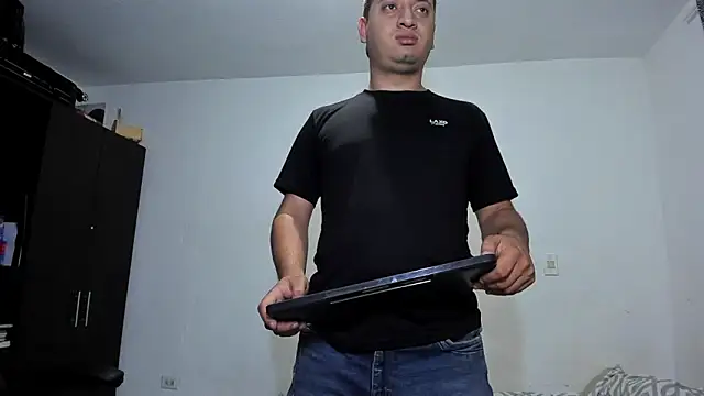 ares sexxx online show from 04-21-26, 04:41