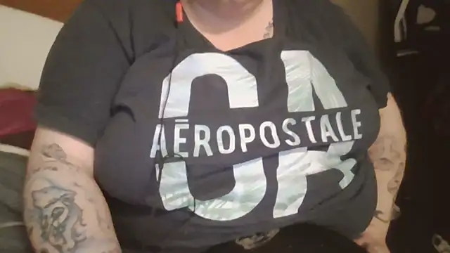 Ladyofmystery online show from 12-21-24, 04:19