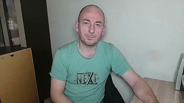 Snapshot of Johan___Barker chatting on 02-22-26, 12:26 Johan Barker online show from 02-22-26, 12:26