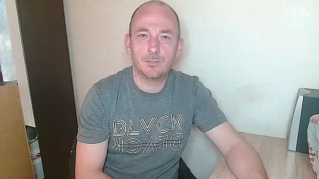 Snapshot of Johan___Barker chatting on 03-09-26, 01:59 Johan Barker online show from 03-09-26, 01:59