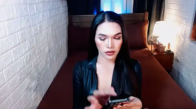 Sexy Adrestia online show from 03-07-25, 04:46