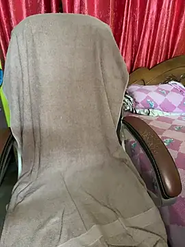 Anushka 21 online show from 02-18-26, 07:10