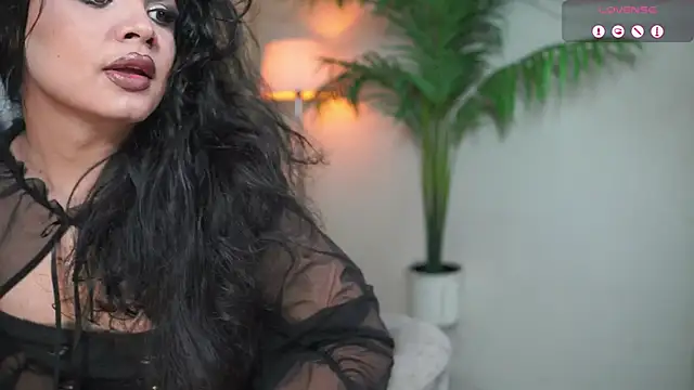 Snapshot of artechloe chatting on 09-19-25, 11:16 artechloe online show from 09-19-25, 11:16