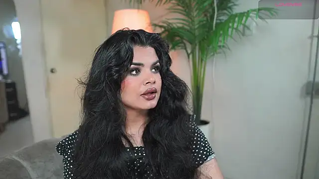 Snapshot of artechloe chatting on 09-27-25, 11:10 artechloe online show from 09-27-25, 11:10