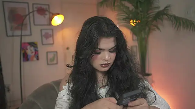 Snapshot of artechloe chatting on 11-29-25, 01:41 artechloe online show from 11-29-25, 01:41