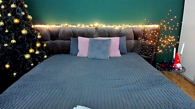 Rebecca Diamond online show from 01-12-26, 06:51