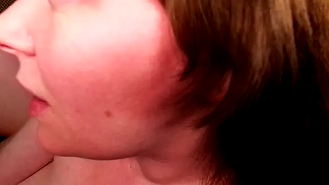 GamerGirlRoxyAndLee online show from 01-11-25, 04:27