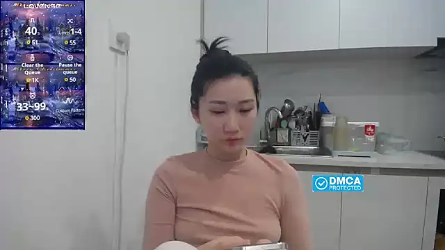 Snapshot of Asiagirll chatting on 02-18-25, 01:21 Asiagirll online show from 02-18-25, 01:21