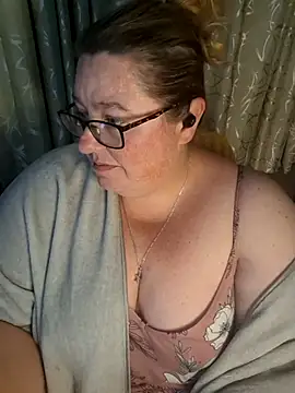 Iceprincess2bad4u online show from 05-09-26, 06:13