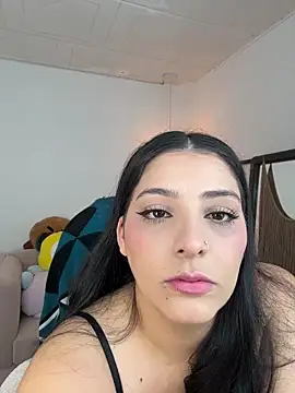 YummyAnna  online show from 11-07-25, 05:35