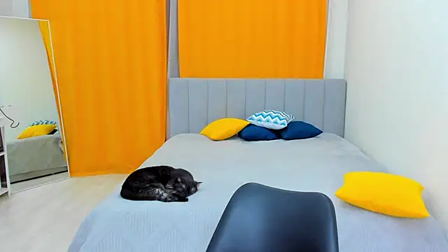 FieryHeart online show from 03-18-25, 04:59