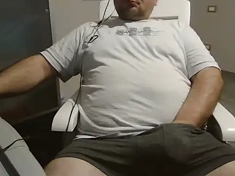 iron boy80 online show from 02-18-25, 10:05