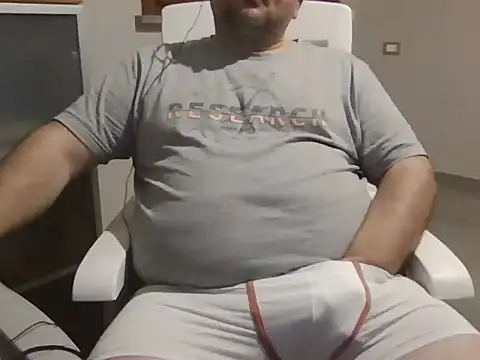 iron boy80 online show from 04-17-26, 09:51