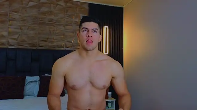 FelipeAndMarcello3 online show from 02-24-25, 07:19