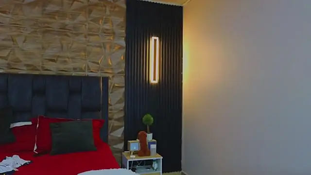 FelipeAndMarcello3 online show from 03-13-25, 10:21