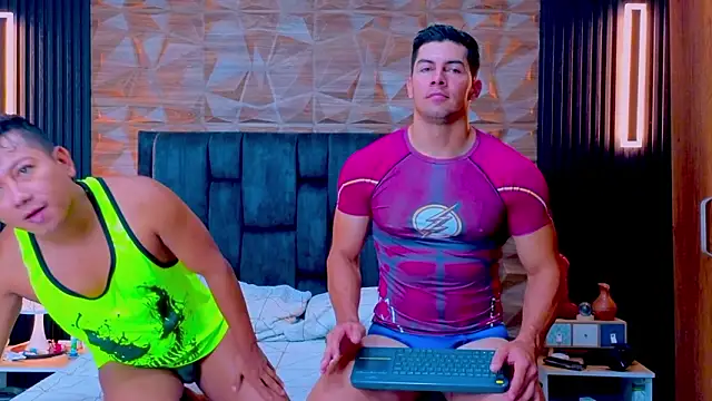 FelipeAndMarcello3 online show from 03-10-26, 02:11