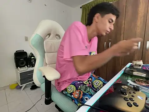 Max TheHorseDick online show from 12-06-24, 04:14