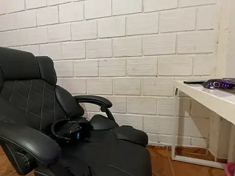 Max TheHorseDick online show from 03-09-26, 04:49