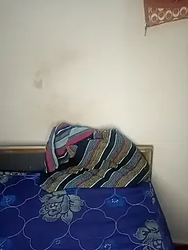 Sweet-Berry online show from 12-27-24, 06:35