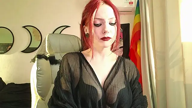 Snapshot of Ivon_Diaz chatting on 03-15-25, 04:57 Ivon Diaz online show from 03-15-25, 04:57