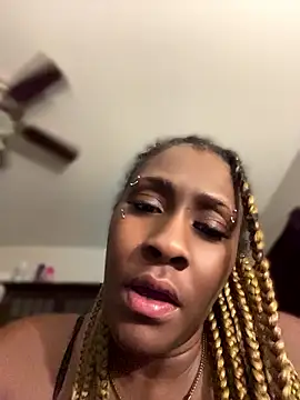 Foreignthababyy online show from 07-20-26, 12:47