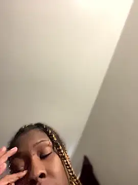 Foreignthababyy online show from 07-21-26, 06:21