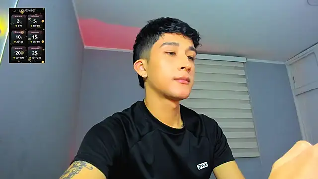 tom Howard online show from 11-30-25, 03:43