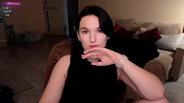 Snapshot of Val_lava chatting on 01-15-25, 07:37 Val lava online show from 01-15-25, 07:37