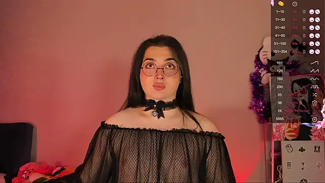 Snapshot of YsabellViveris chatting on 02-14-25, 09:56 YsabellViveris online show from 02-14-25, 09:56