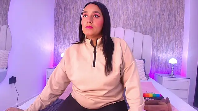 Snapshot of raven_lilith_ chatting on 01-14-26, 03:12 raven lilith online show from 01-14-26, 03:12