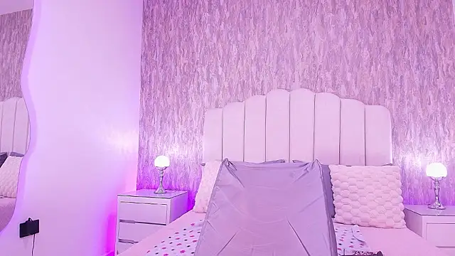 Snapshot of raven_lilith_ chatting on 02-08-26, 03:21 raven lilith online show from 02-08-26, 03:21