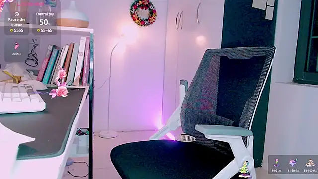 Snapshot of Shyn__ chatting on 01-22-25, 04:02 Shyn online show from 01-22-25, 04:02