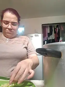 karlythothxh online show from 02-19-25, 06:21