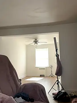 Snapshot of mochamimi chatting on 09-20-25, 03:35 mochamimi online show from 09-20-25, 03:35