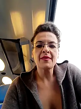 Snapshot of RebeccaNoble chatting on 12-01-25, 12:21 RebeccaNoble online show from 12-01-25, 12:21