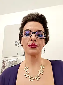 Snapshot of RebeccaNoble chatting on 12-21-25, 03:46 RebeccaNoble online show from 12-21-25, 03:46