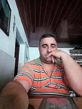 Snapshot of ADRIAN_ADI40 chatting on 12-17-25, 11:27 ADRIAN ADI40 online show from 12-17-25, 11:27