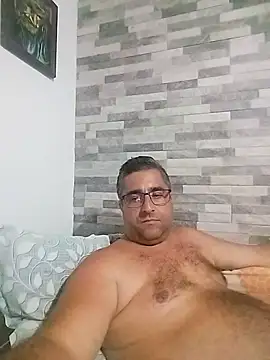 ADRIAN ADI40 online show from 07-18-26, 10:24