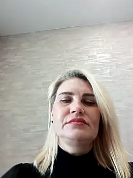 JennyOMay online show from 03-18-26, 02:47