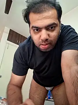 Snapshot of kaustubh45 chatting on 12-10-24, 10:17 kaustubh45 online show from 12-10-24, 10:17