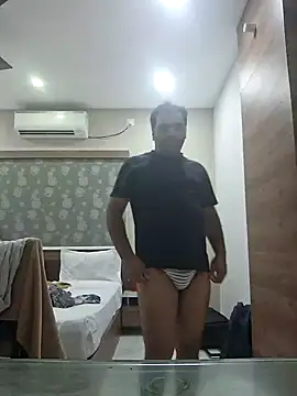 Snapshot of kaustubh45 chatting on 01-02-25, 12:57 kaustubh45 online show from 01-02-25, 12:57