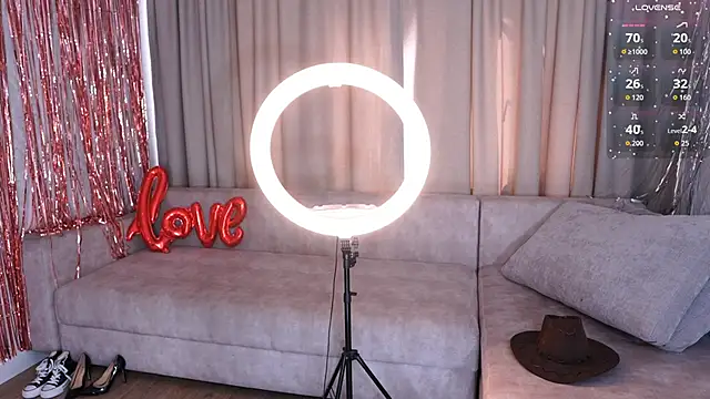 k kimikooo online show from 09-17-25, 04:25