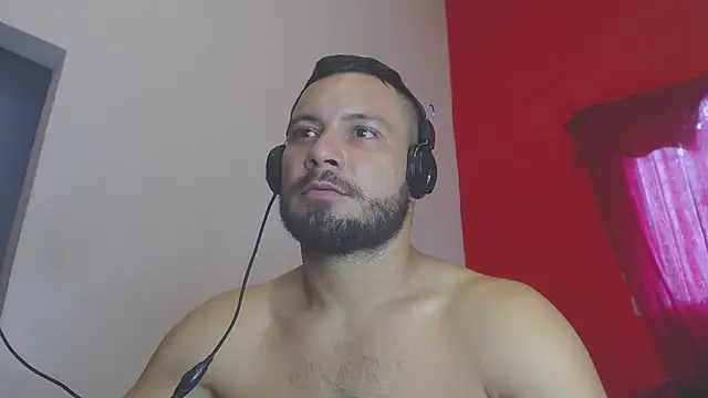 Snapshot of body_x29 chatting on 12-22-24, 12:27 body x29 online show from 12-22-24, 12:27