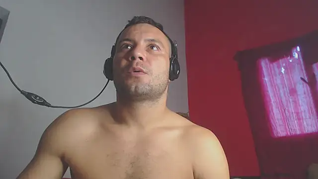 Snapshot of body_x29 chatting on 01-07-25, 11:26 body x29 online show from 01-07-25, 11:26