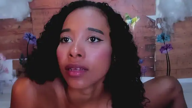 Snapshot of kelly_thomson chatting on 02-09-25, 09:49 kelly thomson online show from 02-09-25, 09:49